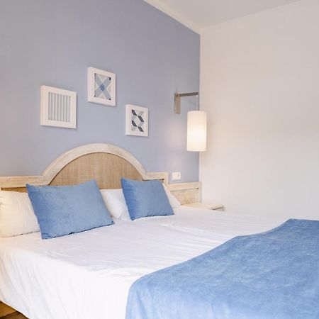 Hostal Hpc Porto Colom Ngoại thất bức ảnh